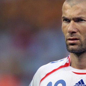 九游网-赛场周边：最受欢迎的粉丝定制商品，比赛周边