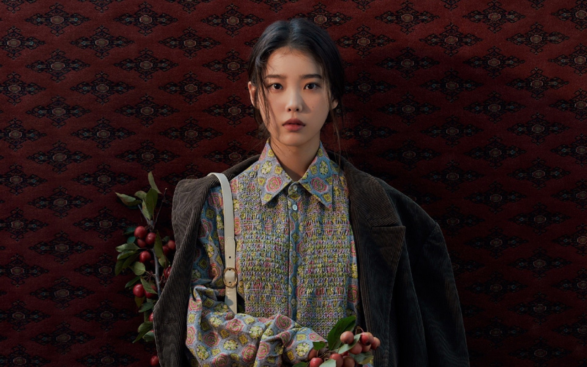 希腊女篮在欧洲锦标赛中奋勇争夺，续写辉煌传统，希腊女球迷